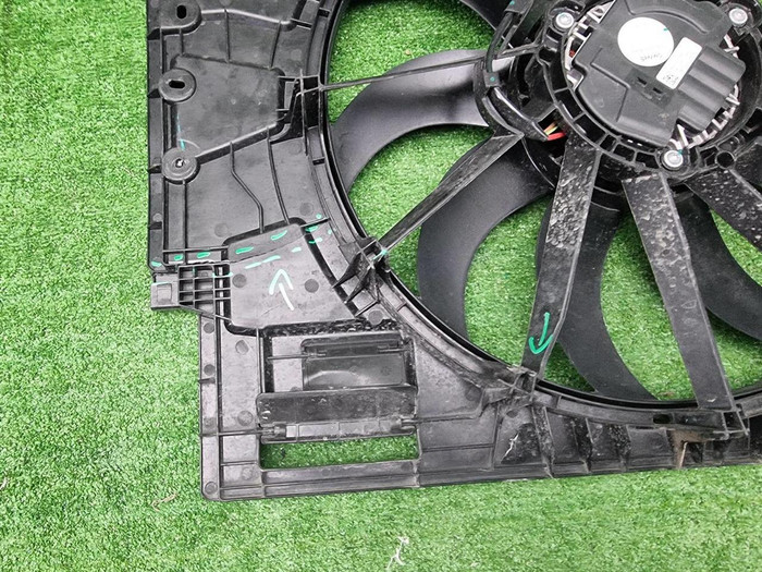 Диффузор с вентилятором Geely Monjaro (2021-н.в.)