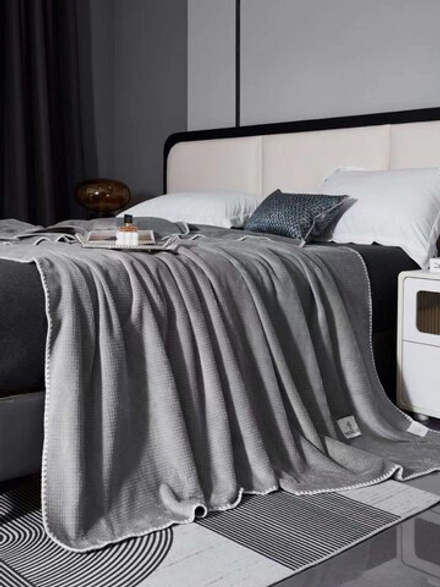 Простыня Moncler 200х230 см