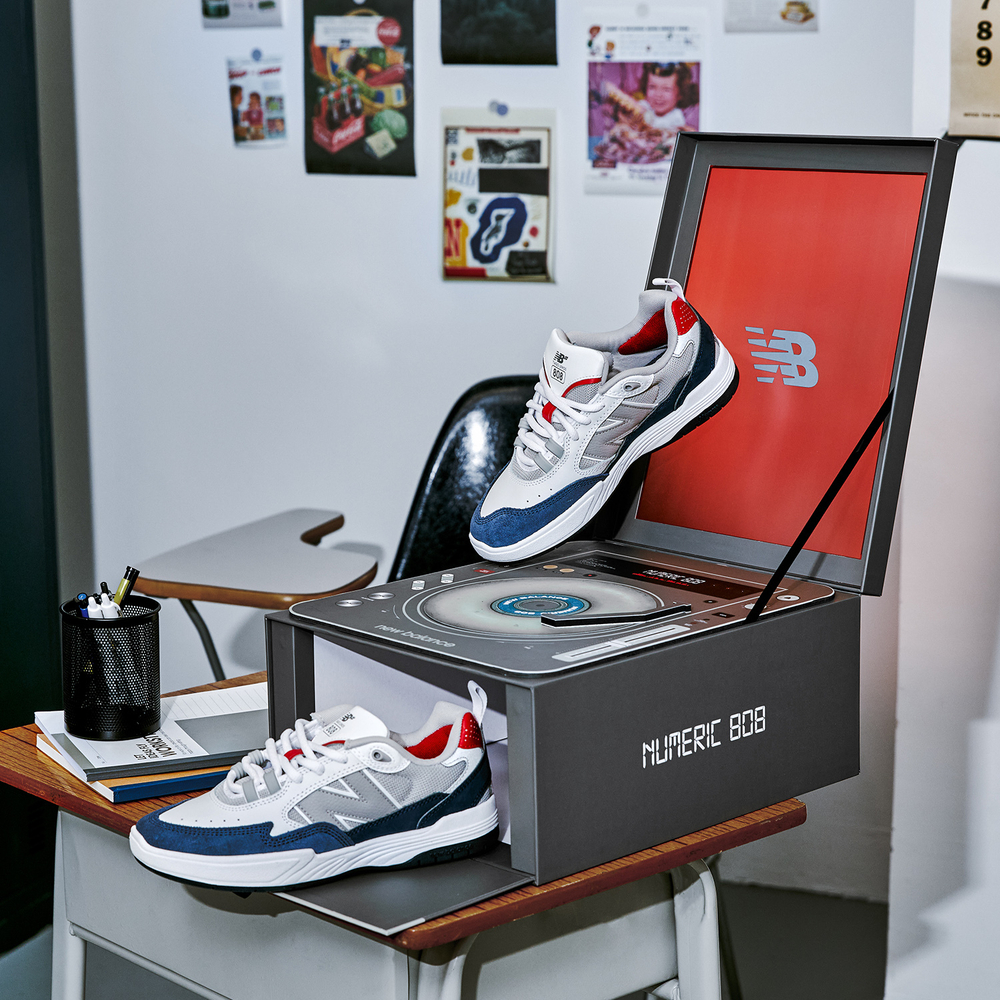 Кроссовки New Balance 808Numeric Tiago Lemos 808