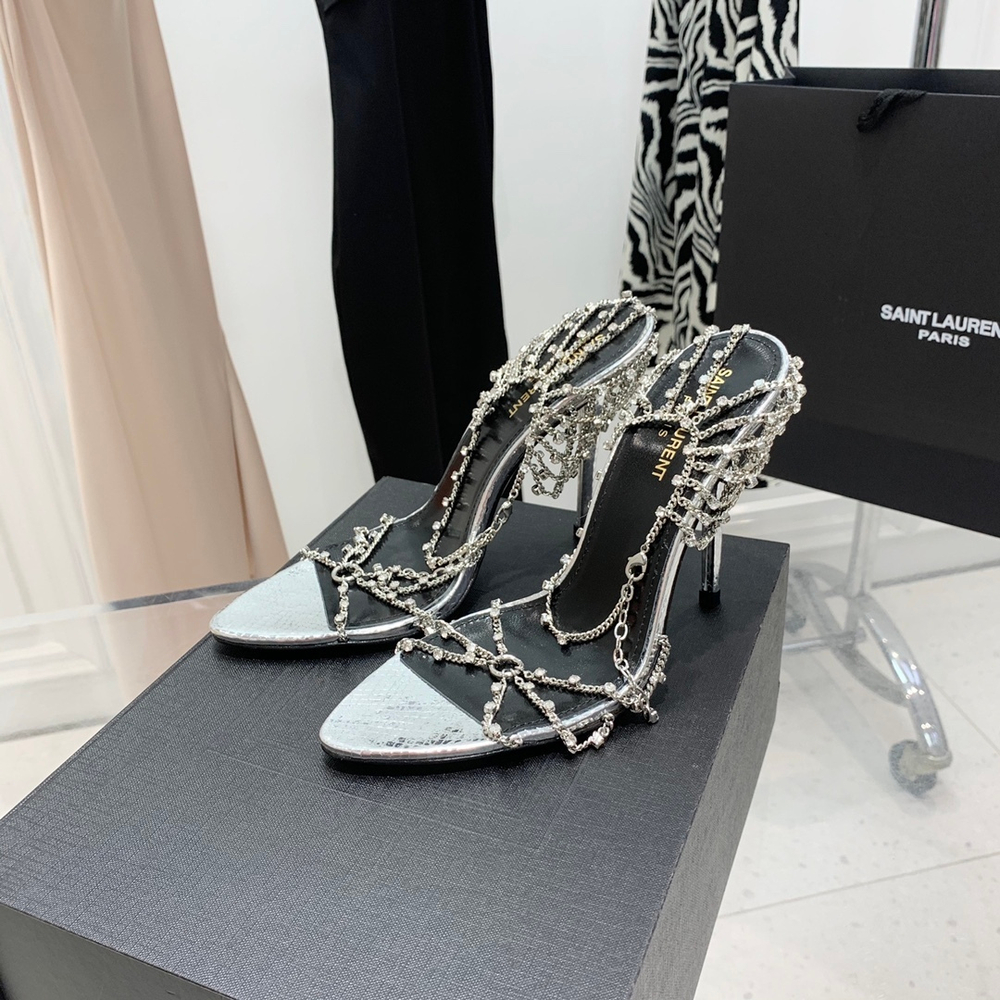 Saint Laurent Pumps