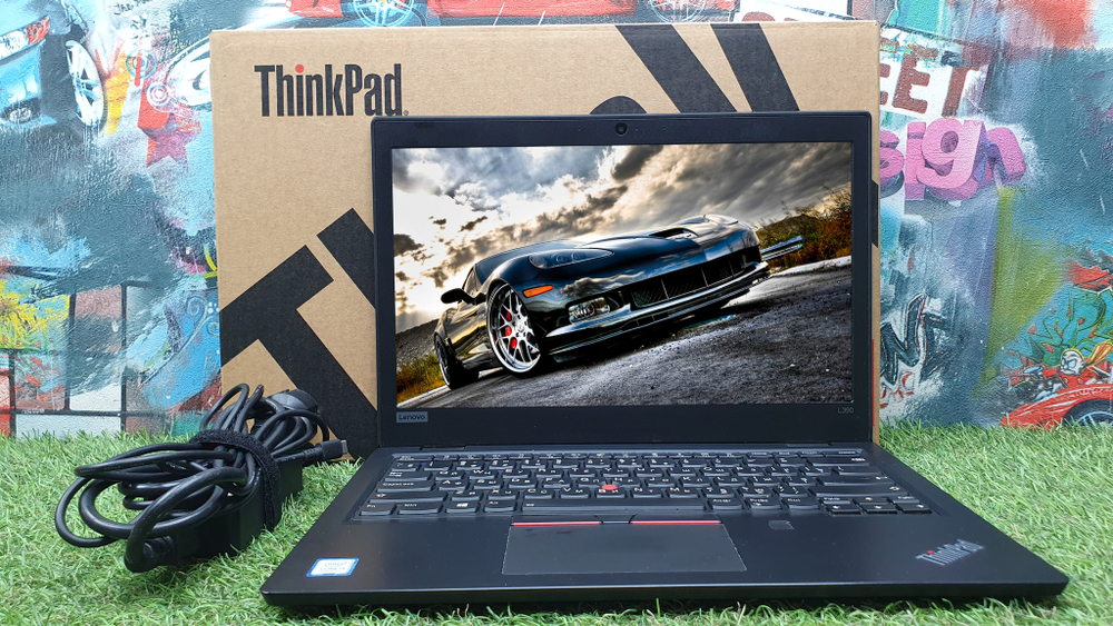 Ультрабук Lenovo i3-8/4 Gb/FHD покупка/продажа