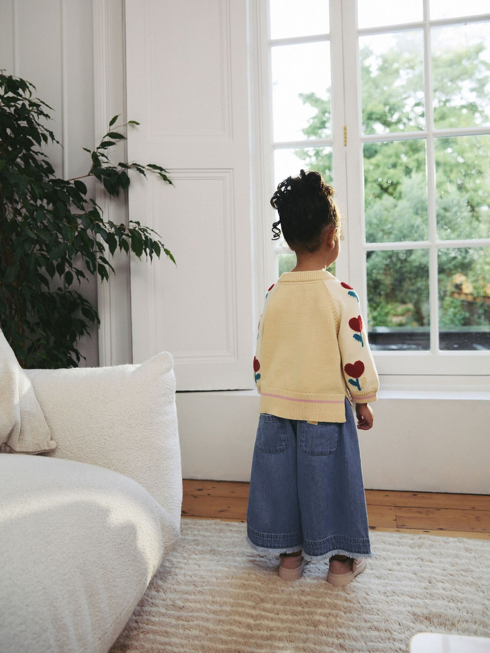 Свитер и джинсы широкие в комплекте для девочки Next E25-171, Светло-желтый, Синий