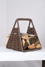 Корзина-дровница треугольная