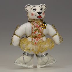 Ёлочная игрушка Девочка-медвежонок Фигуристка