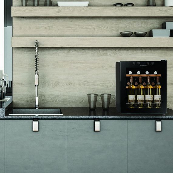 Винный холодильник Dunavox DXFH-16.46