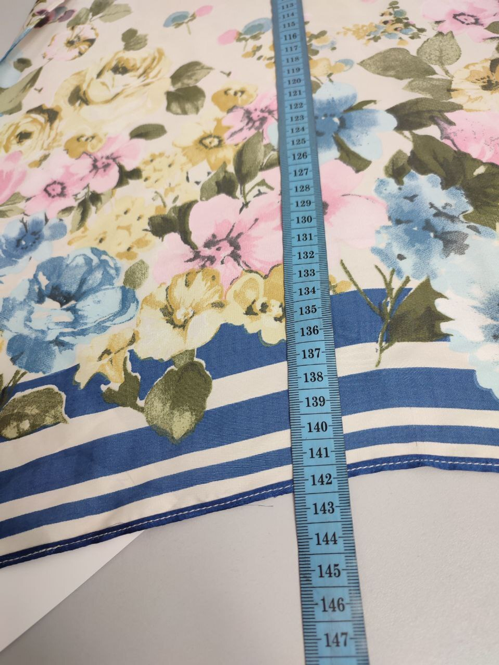 Палантин Deniza яркий, новый