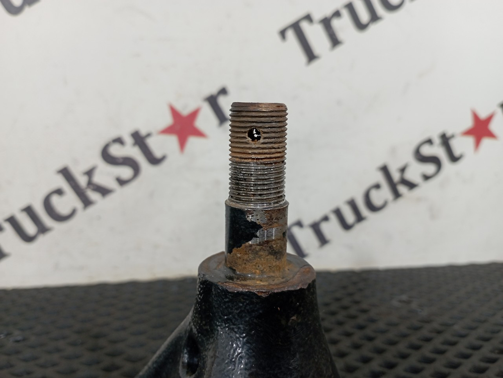 Кронштейн цилиндра подъема кабины 2023г.