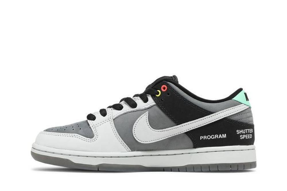 Кроссовки Nike Dunk Sb Pro Iso "Vx1000 Camcorder"