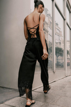 ZARA ТОП С ВЫШИВКОЙ И ОТКРЫТОЙ СПИНОЙ, ЧЕРНЫЙ