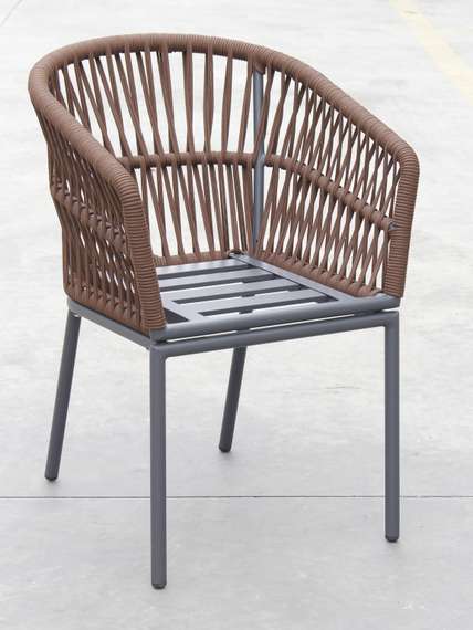 Плетеный стул с подушками Favorita