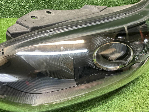 Фара левая Kia Ceed 3 (2018-2021) галоген