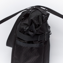Сумка Tote Part Of Cube M черный