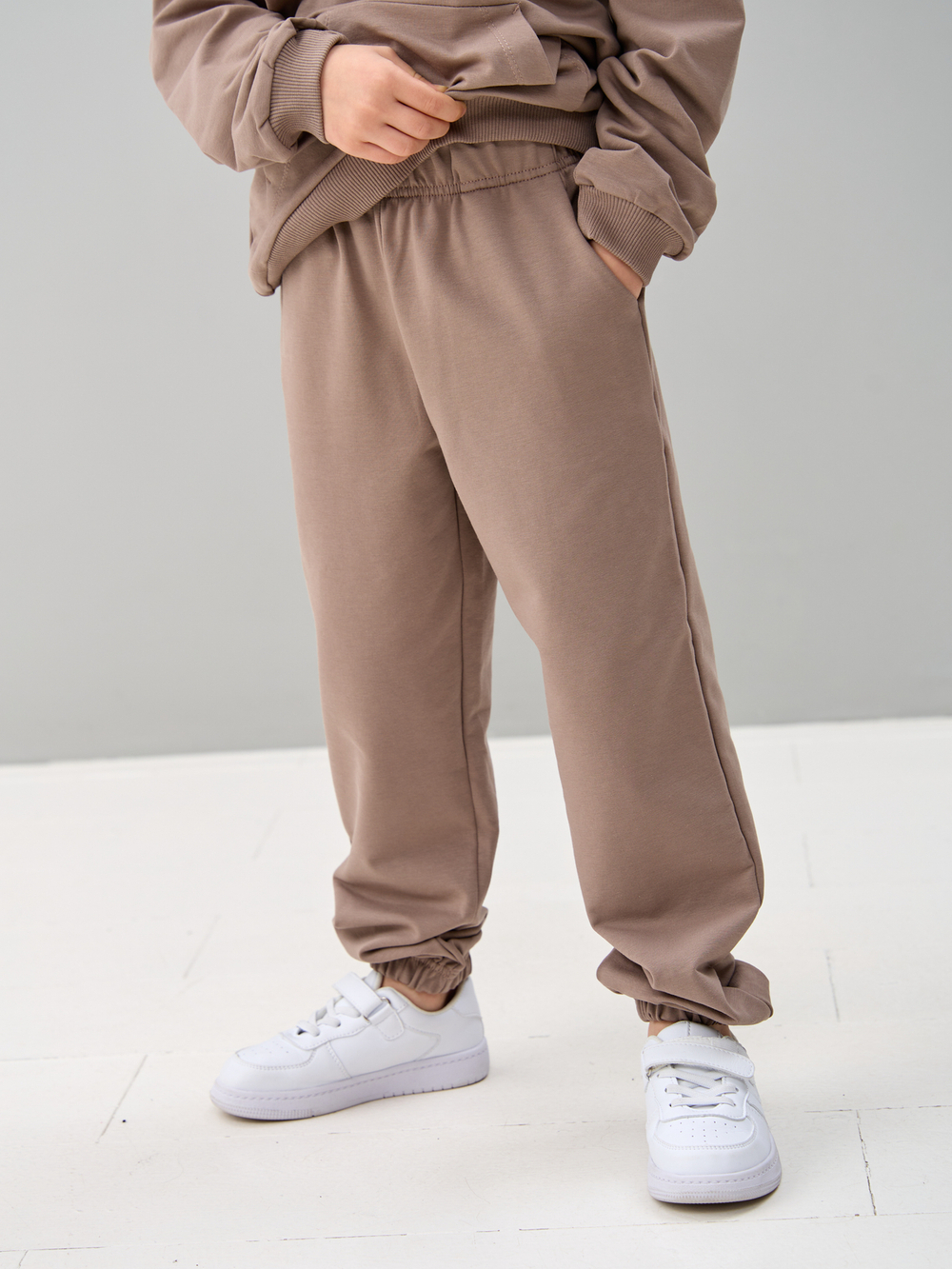 Детский костюм с брюками дКБ-32/кофе