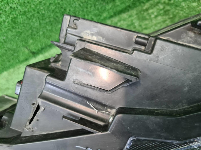 Фара правая Haval F7 (2018-2024) LED