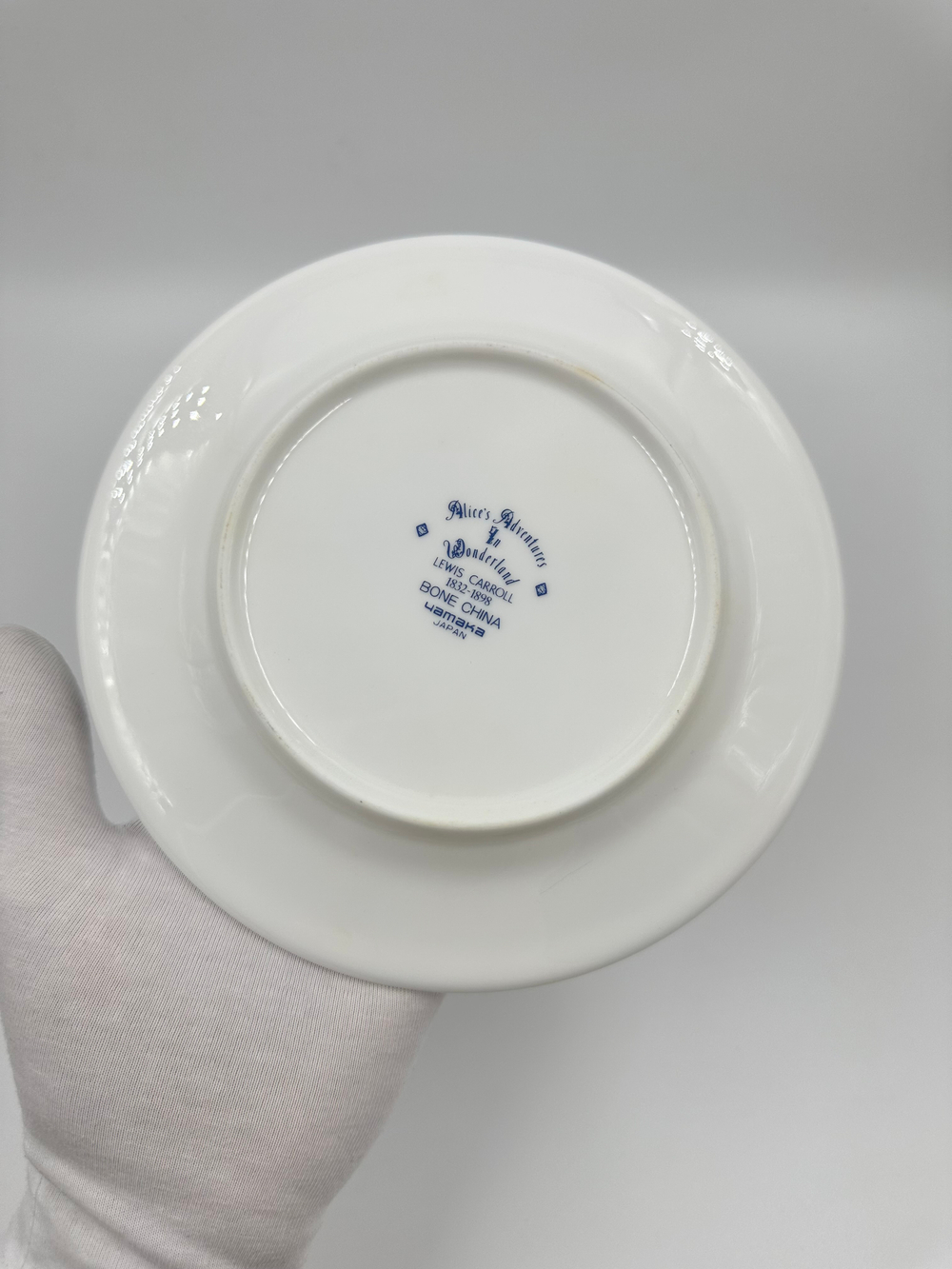 Тарелка Алиса в Стране Чудес Yamaka