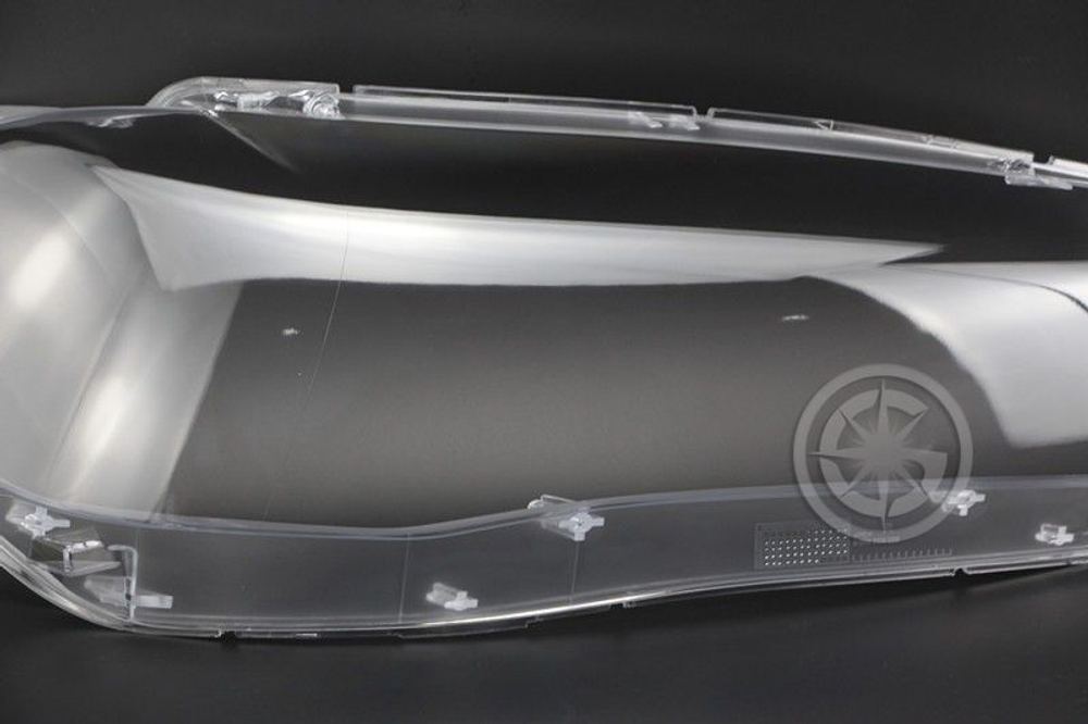 Стекло для фары BMW X5 F15, X6 F16 правое (R), 1шт