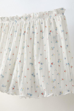 ZARA КОМПЛЕКТ С ПЕРФОРАЦИЕЙ И ЦВЕТОЧНЫМ ПРИНТОМ, ЭКРЮ