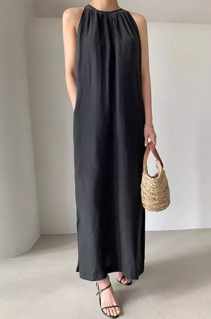 Платье с поясом «LOJI»
