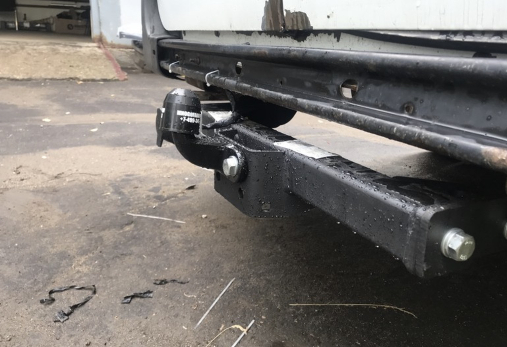 Фаркоп для Ford Transit фургон 2000-2014 Тип шара: F. Нагрузки: 2000/100 кг, FD 26