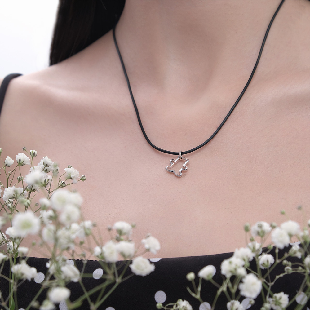 "Япанго мод." подвеска в родиевом покрытии из коллекции "Gammi" от Jenavi с замком карабин