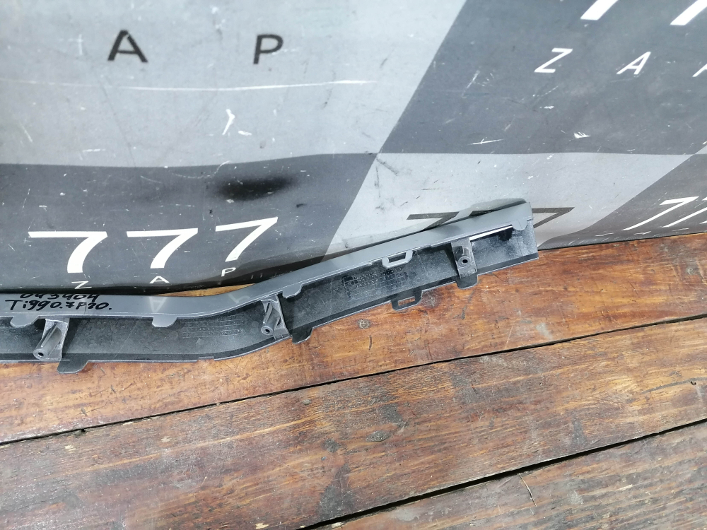 Накладка переднего бампера правая Chery Tiggo 7 Pro 20-нв Б/У Оригинал 602000947AA