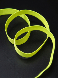 Резинка бретелечная лимон-лайм неоновая глянцевая 15 мм