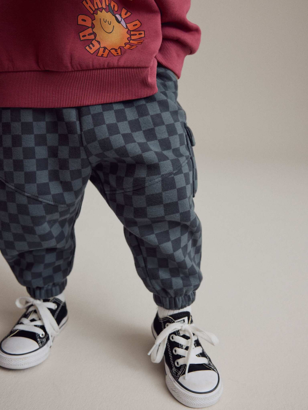 Лонгслив и брюки в комплекте для мальчика Next B81-531, Красный, Темно-серый