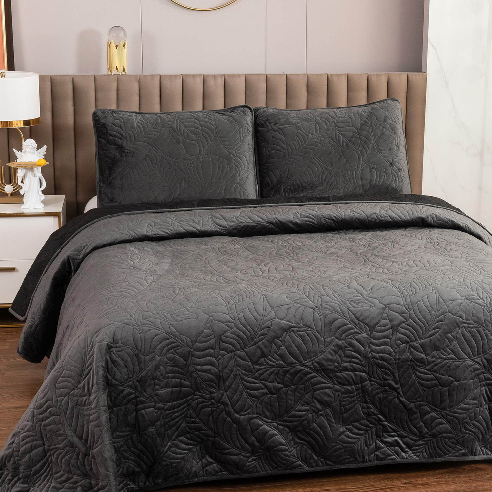 Покрывало 240х260 и 2 наволочки 50х70 Sofi De MarkO Мелисса черное