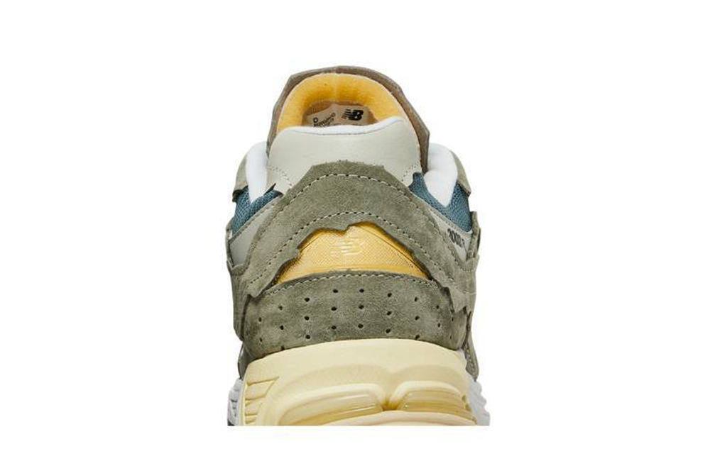 Кроссовки New Balance Nb 2002R "Refined Future"