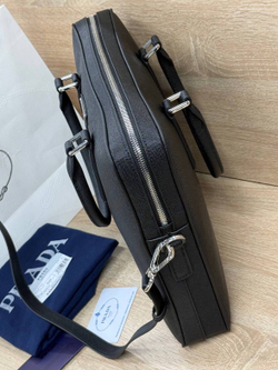 Портфель Prada