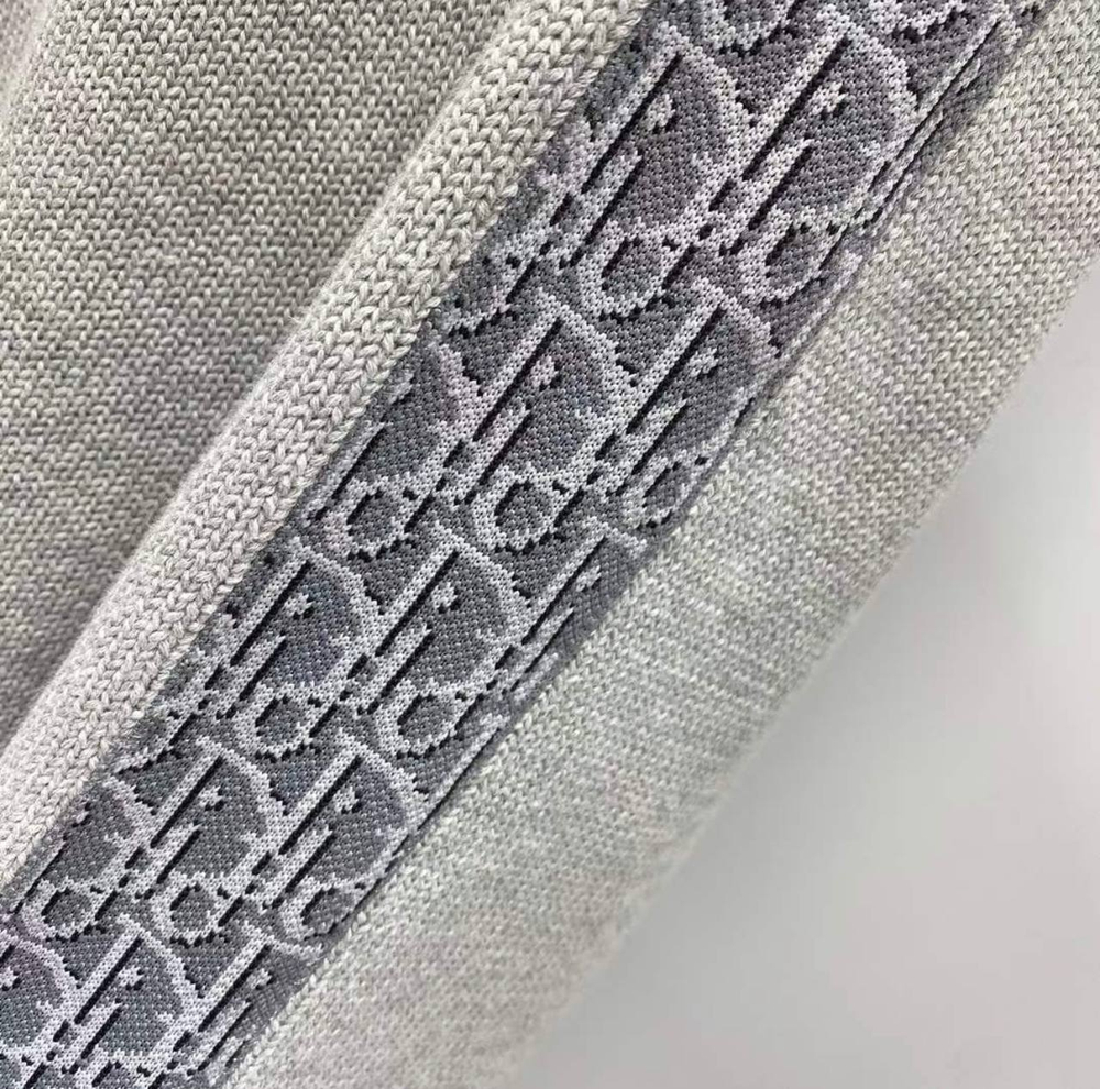 Свитер Christian Dior