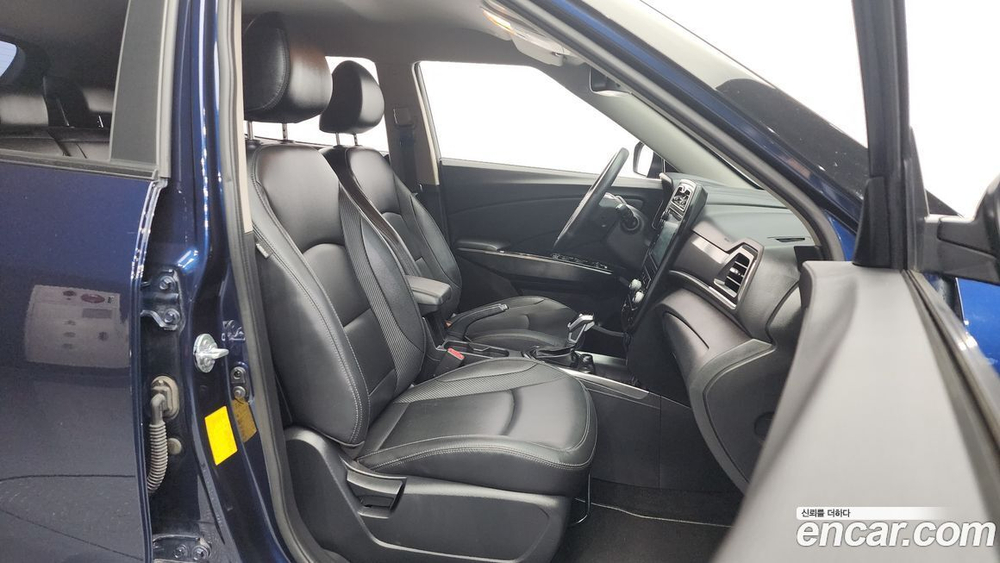 KG Mobility (Ssangyong) Very New Tivoli Бензин 1.5 2WD (07.2020)