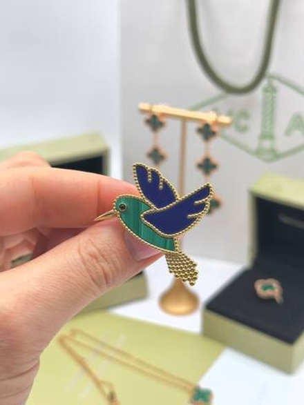 Брошь Van Cleef & Arpels