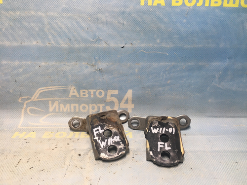 Петля двери передней левой NISSAN EXPERT 2002