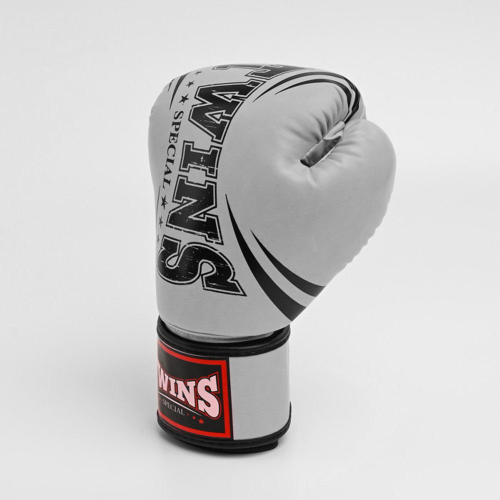 Перчатки боксерские Twins FBGVDM3-TW6