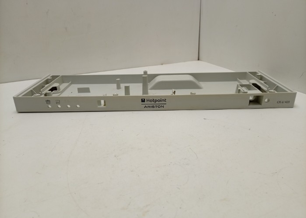 CISLI420 ктп16 Передняя панель для посудомоечной машины Hotpoint-Ariston CIS LI420 б/у