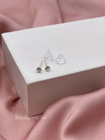 Серьги гвоздики серебристые  со стразом