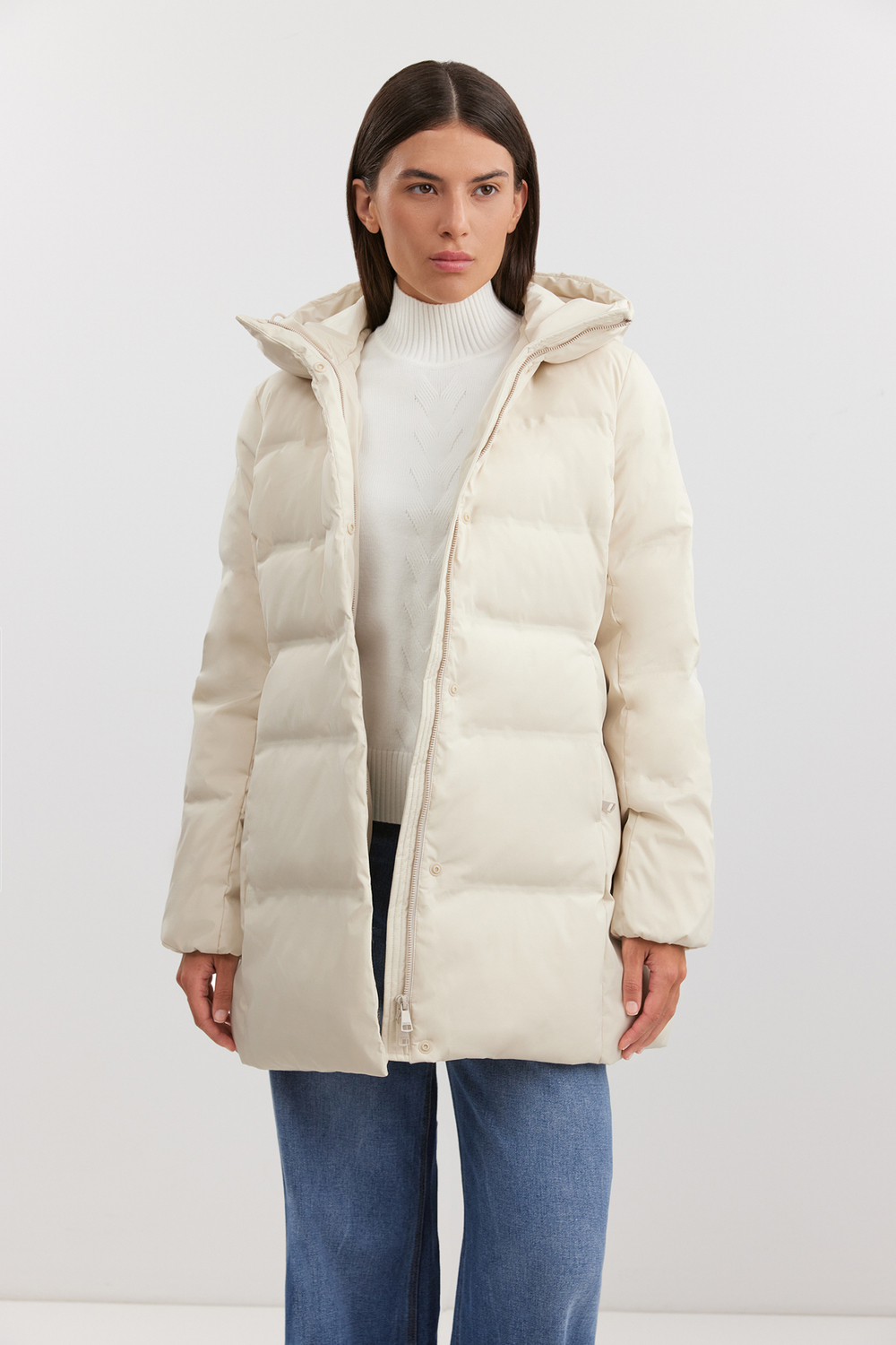 Пуховик женский B0125701 Baon