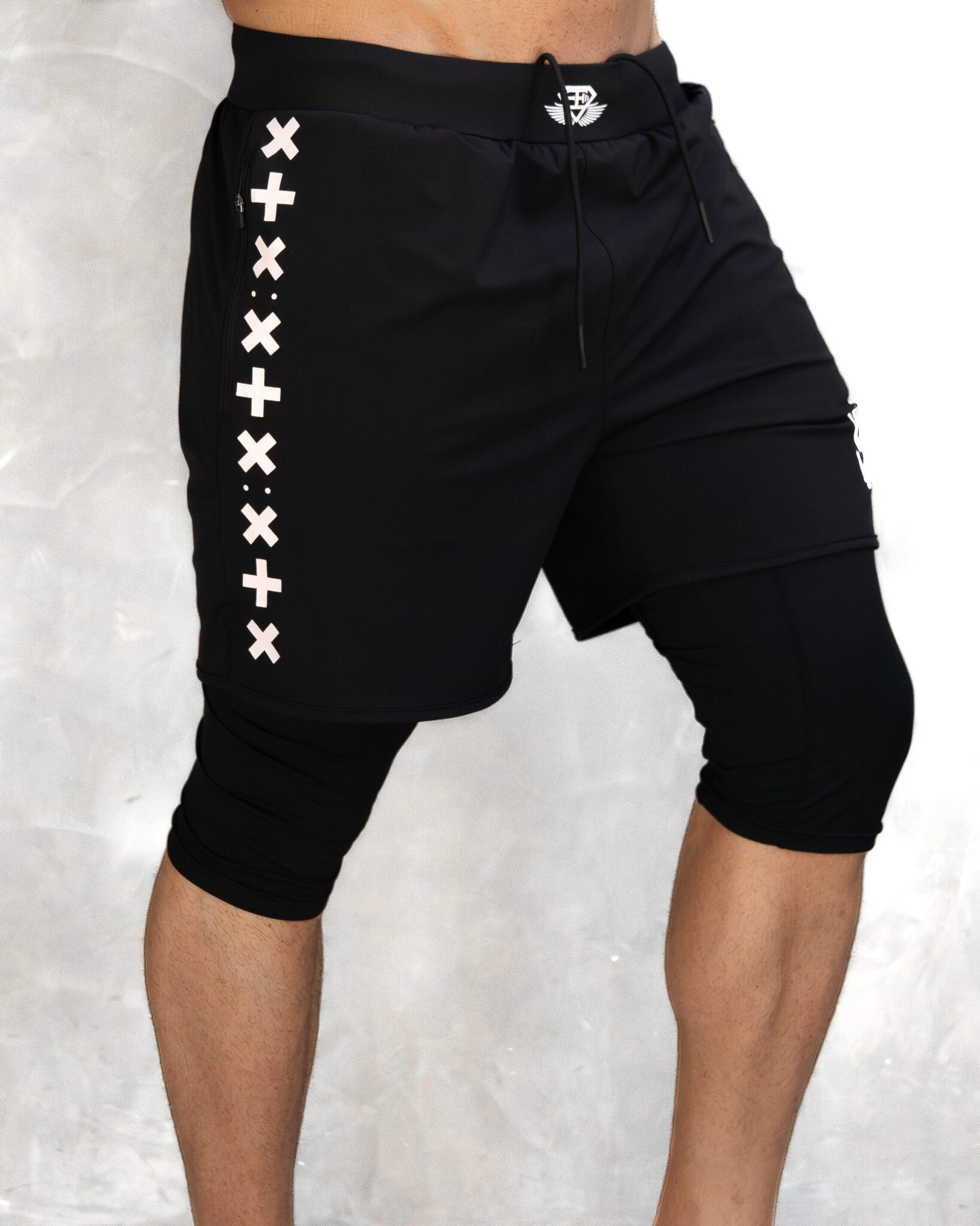 Шорты BODY ENGINEERS Just On Breath Shorts