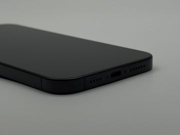 iPhone 16 Pro Max Black Titanium