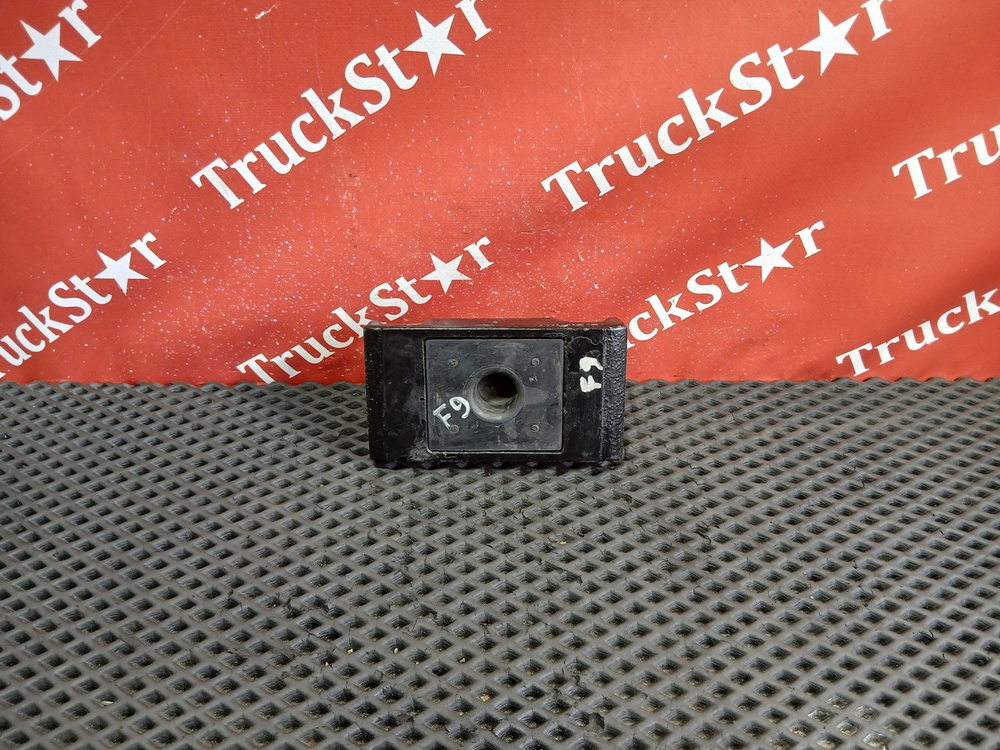 Отбойник рессоры передней