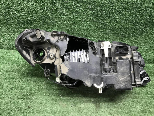 Битая Фара левая BMW X3 G01 X4 G02 (2017-2021) LED