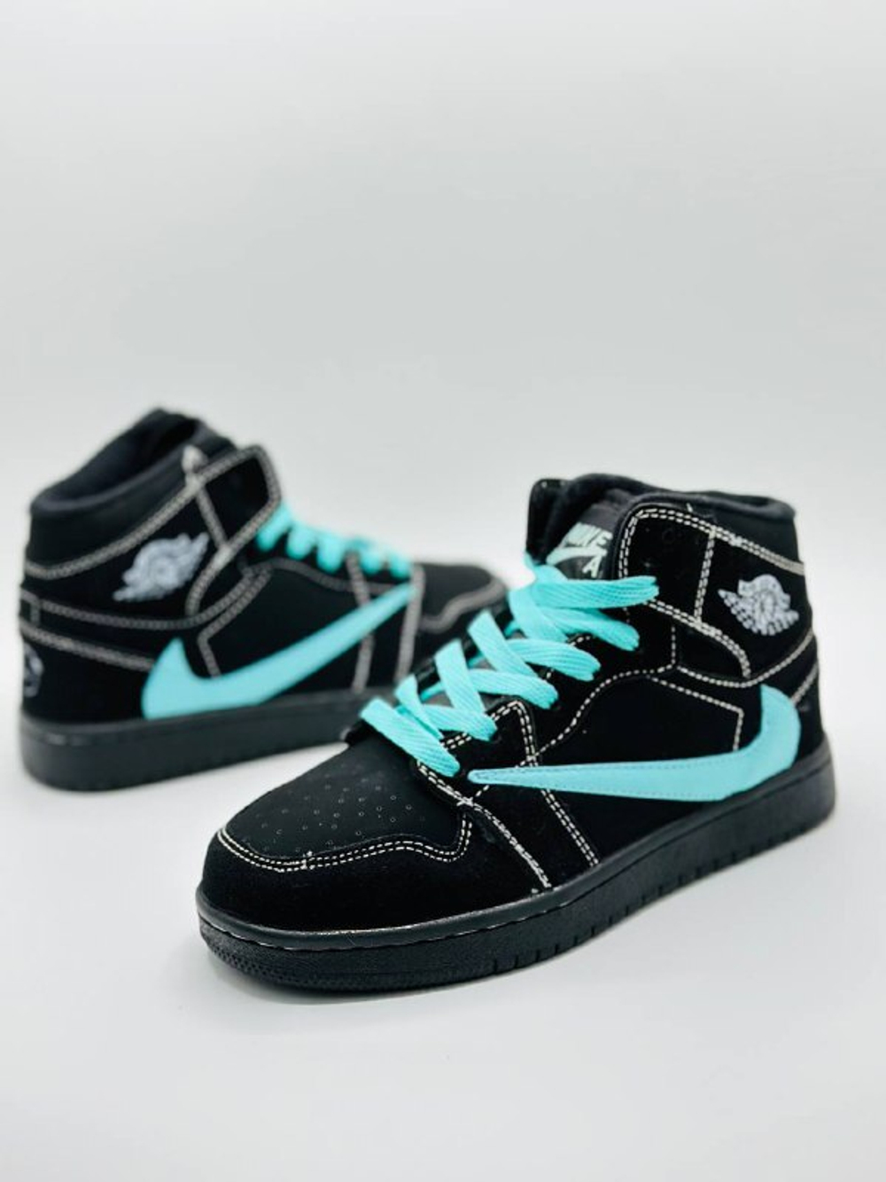 Зимние кроссовки Nike Air Jordan
