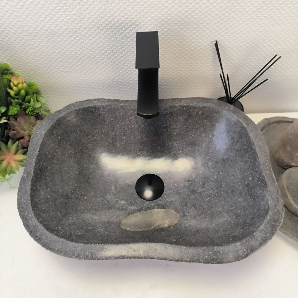 Раковина из речного камня RS-63457 (49*36*15) 0122