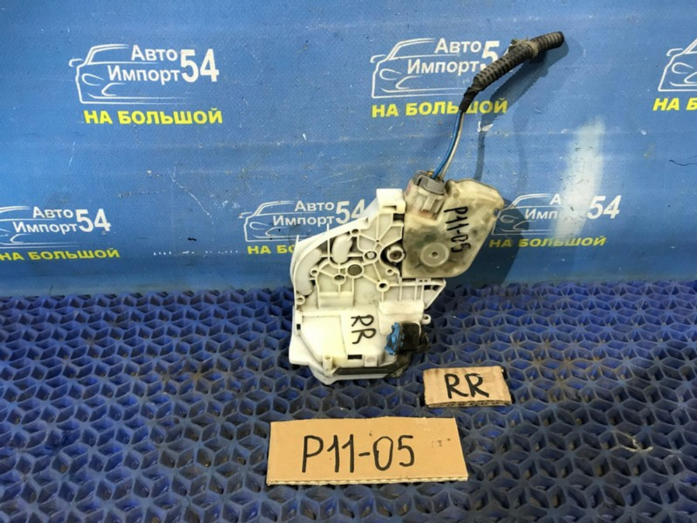 Замок двери задней правой NISSAN PRIMERA 1999