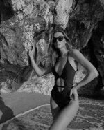 Слитный купальник Zoe, Черный