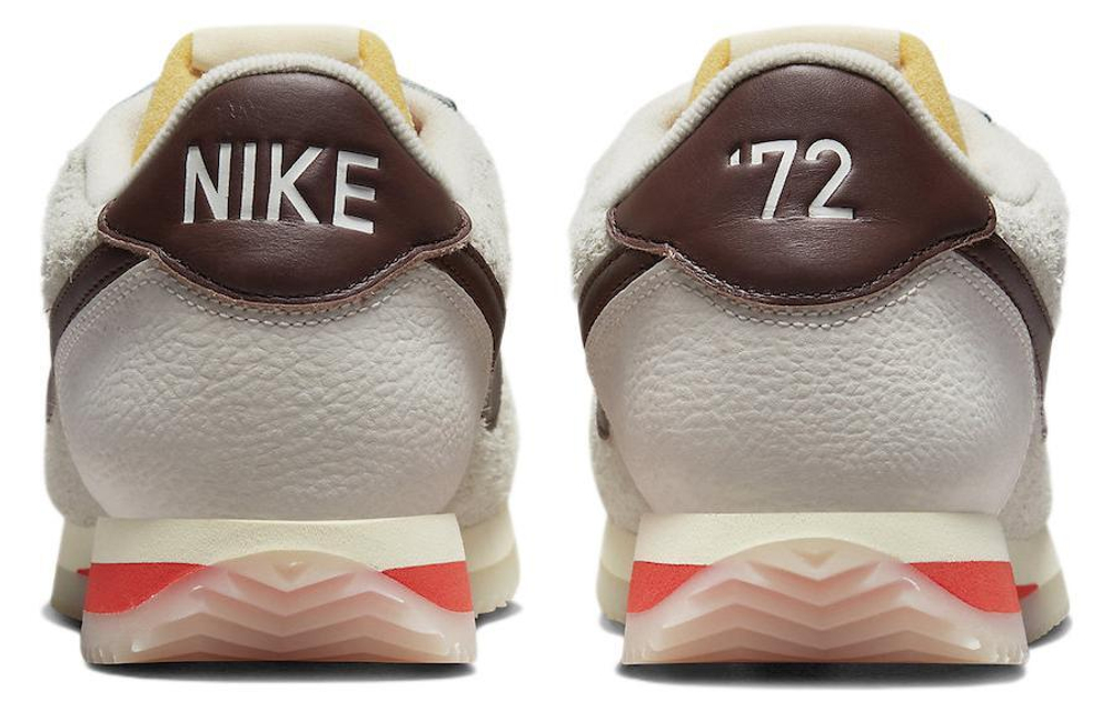 Nike cortez light shop