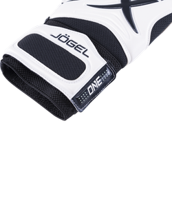 Перчатки вратарские ONE Wizard CL3 Flat