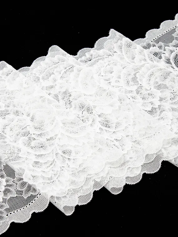 03-276 Кружево эластичное 22 см, теплый белый