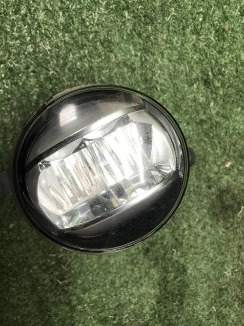 ПТФ левая Toyota Camry XV50 XV70 (2017-2021) LED